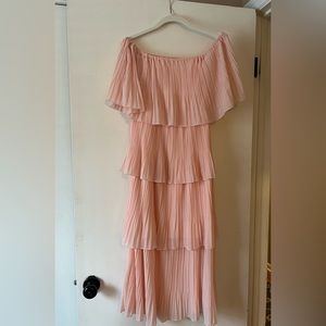 Off Shoulder tiered midi dress